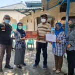 Penyerahan-bantuan-untuk-korban-kebakaran-Lagoa-Kanal-Tanjung-Priok